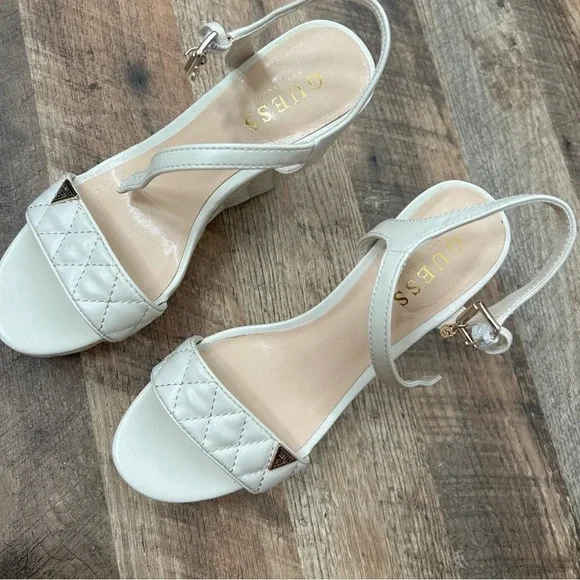 Guess Quilted Wedges Size 6 - Picture 5 of 8